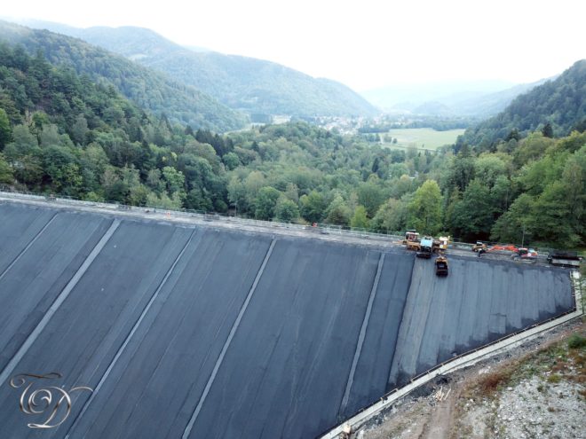 Barrage lac de kruth wildenstein Auberge du lac - La moraine du lac 2