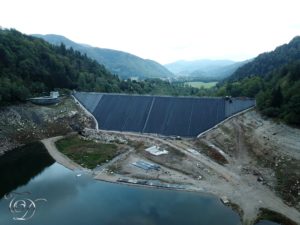 Les travaux du barrage de Kruth-Wildenstein arrivent bientôt à terme. L'année prochaine nous aurons un lac bien rempli d'eau et toute l'année désormais. Merci à Dominique TOMASINI pour les photos.